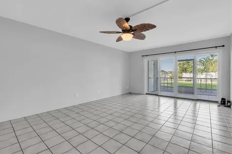 3717 46th Avenue S St Petersburg FL 33711