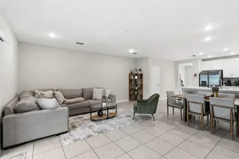 4729 Coral Castle Drive Kissimmee FL 34746
