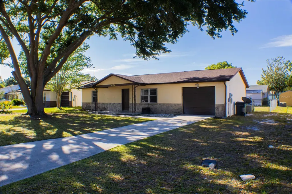 424 Cart Court Poinciana FL 34759