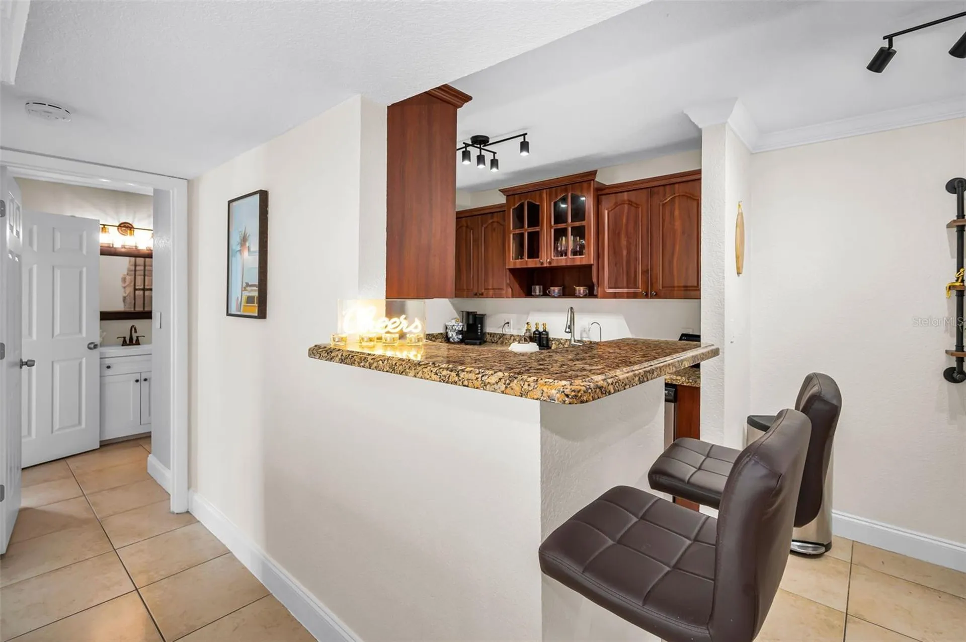455 Alt 19 S Palm Harbor FL 34683