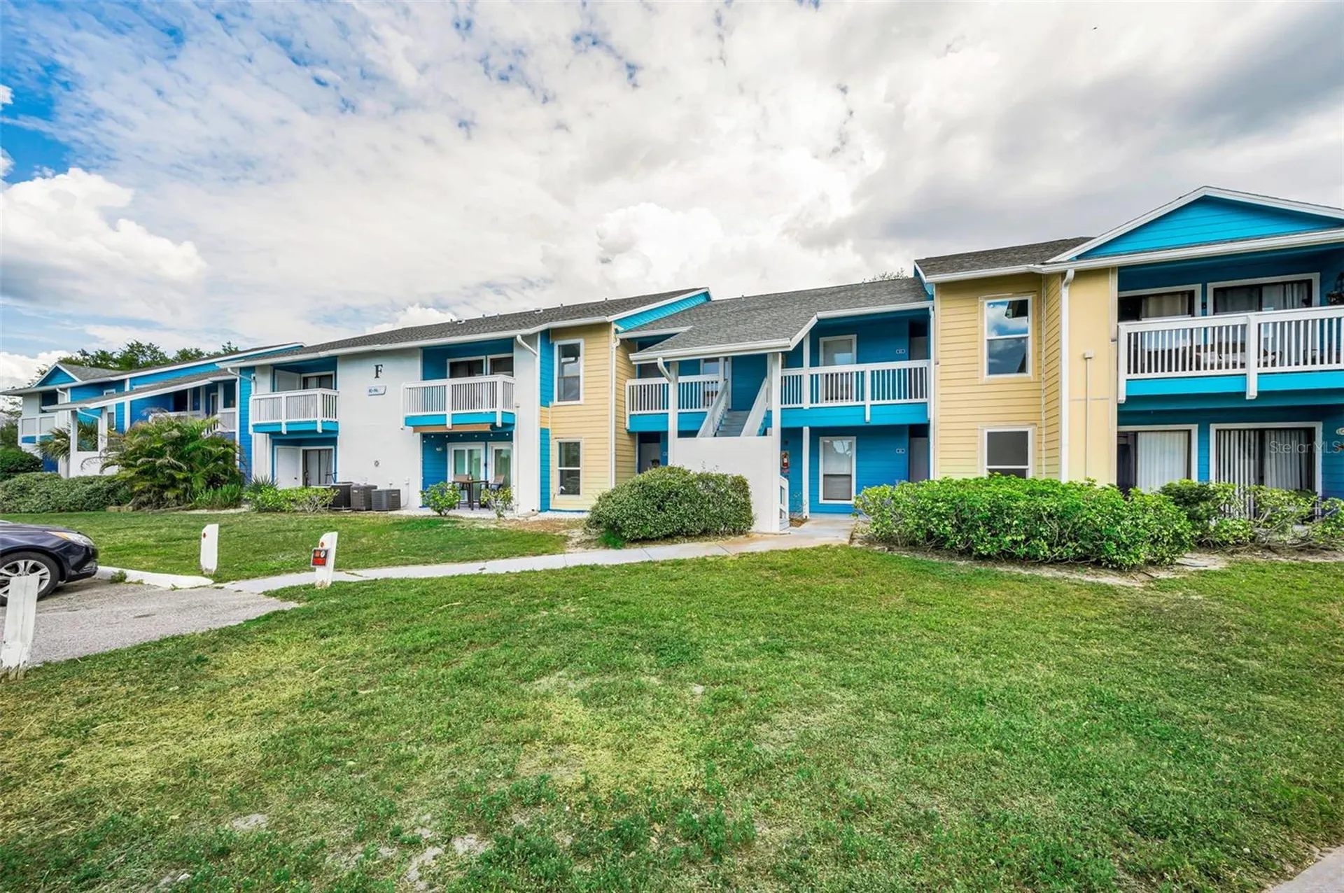 455 Alt 19 S Palm Harbor FL 34683