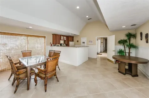 455 Alt 19 S Palm Harbor FL 34683
