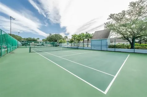 455 Alt 19 S Palm Harbor FL 34683