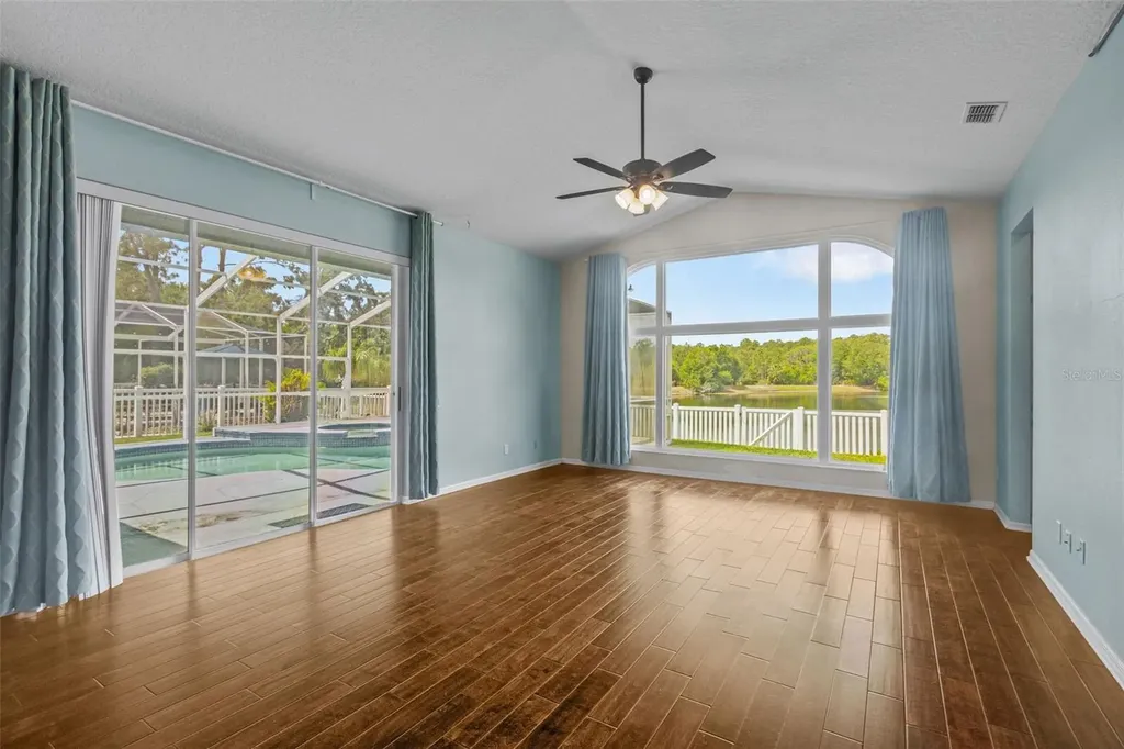 8739 Ashworth Drive Tampa FL 33647