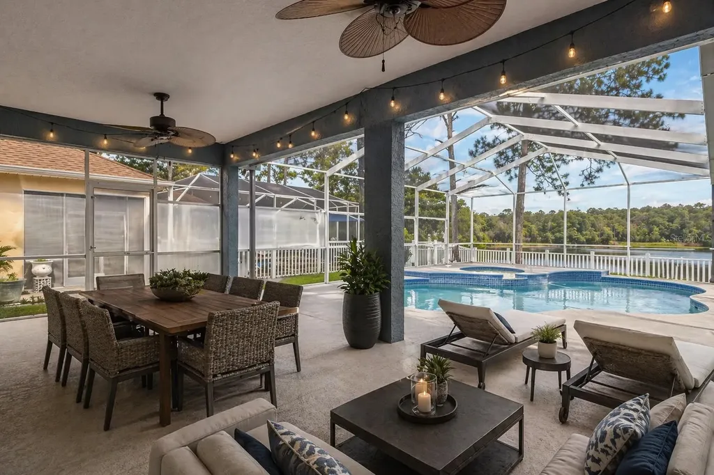 8739 Ashworth Drive Tampa FL 33647