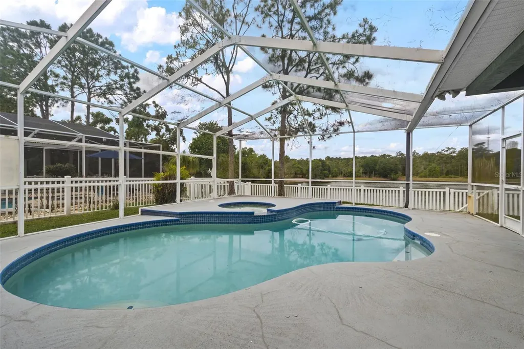 8739 Ashworth Drive Tampa FL 33647