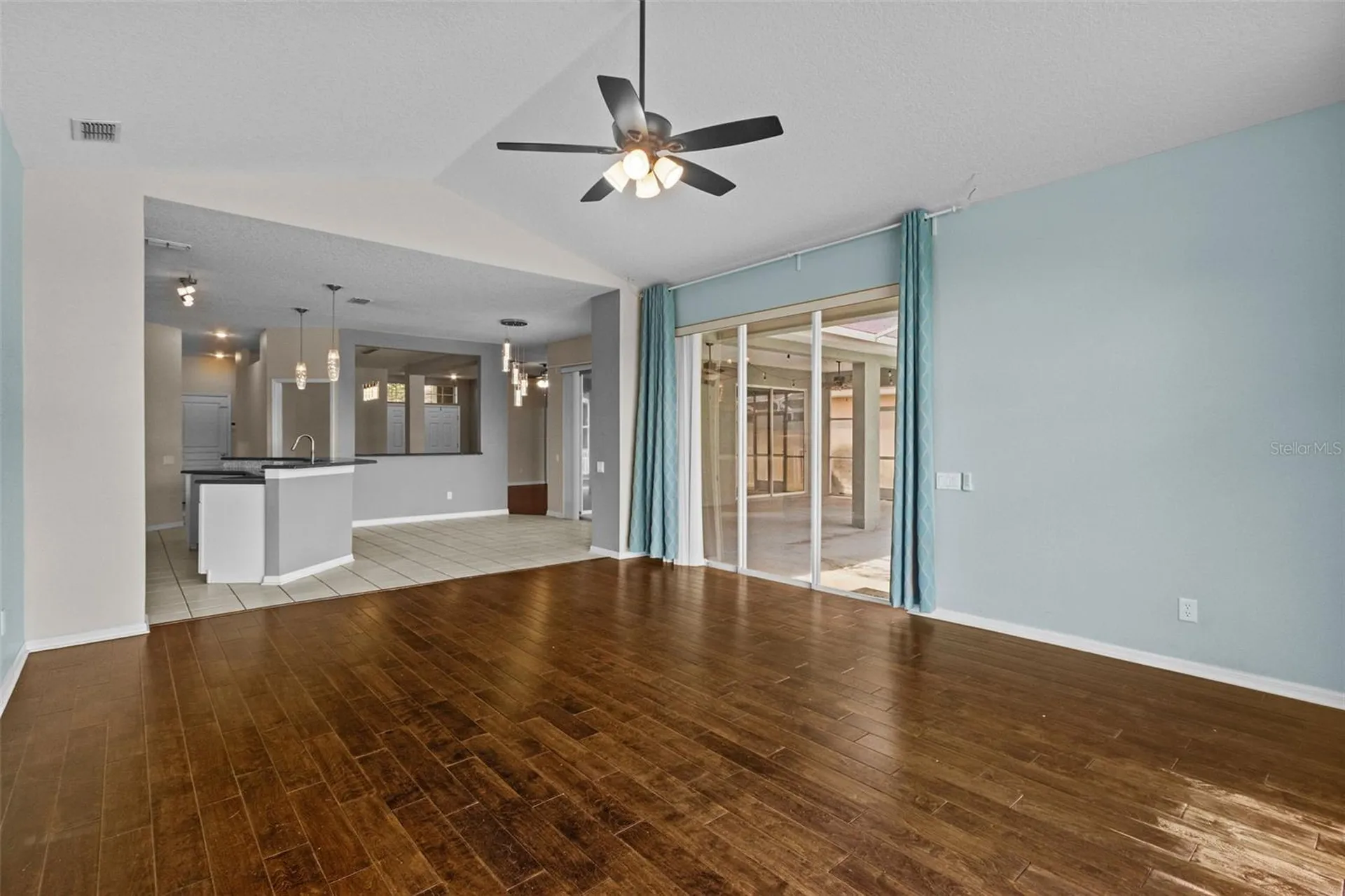 8739 Ashworth Drive Tampa FL 33647