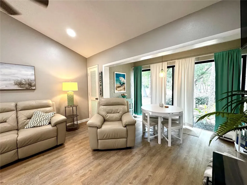 4707 Winslow Beacon Sarasota FL 34235