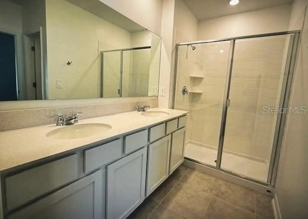 4327 Babbling Brook Way Kissimmee FL 34746