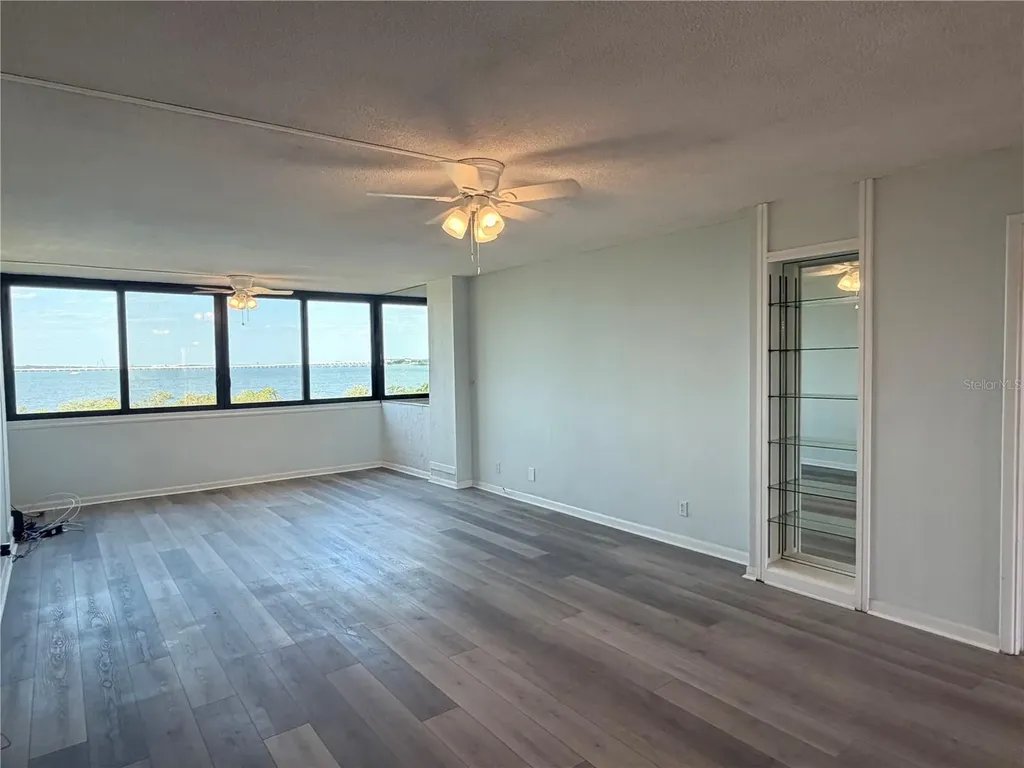 2617 Cove Cay Drive Clearwater FL 33760