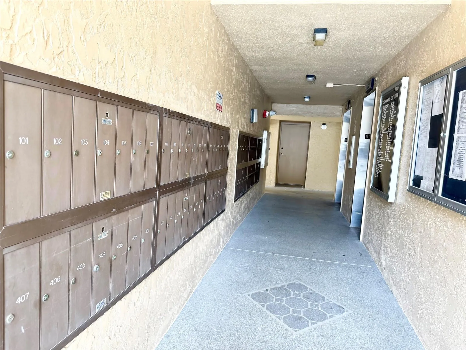 2617 Cove Cay Drive Clearwater FL 33760