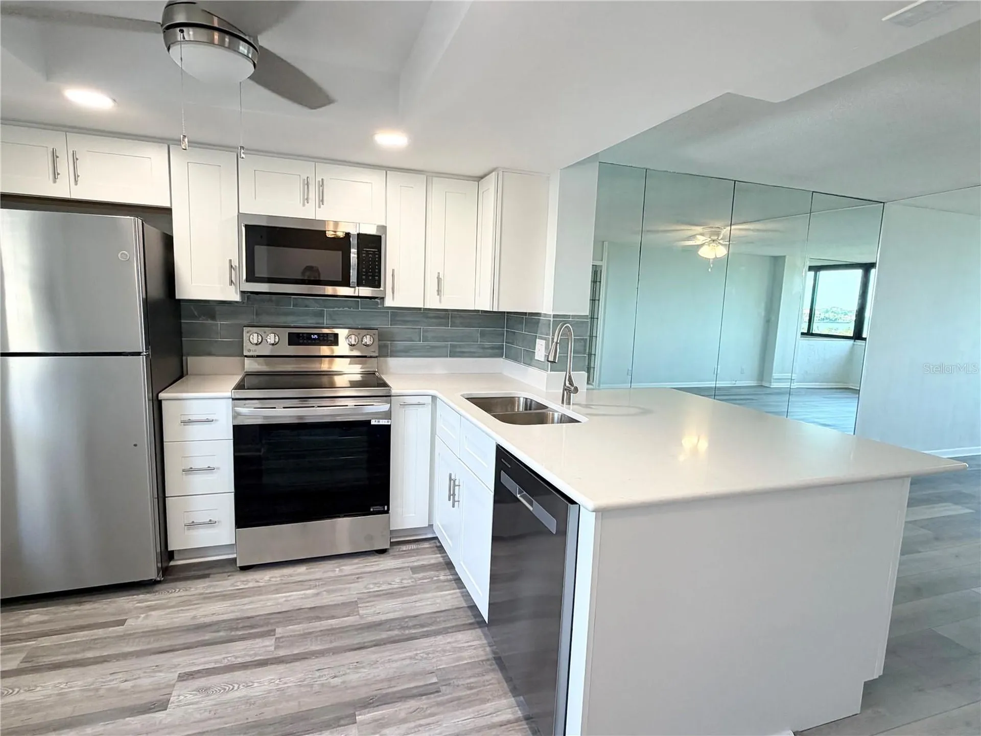 2617 Cove Cay Drive Clearwater FL 33760