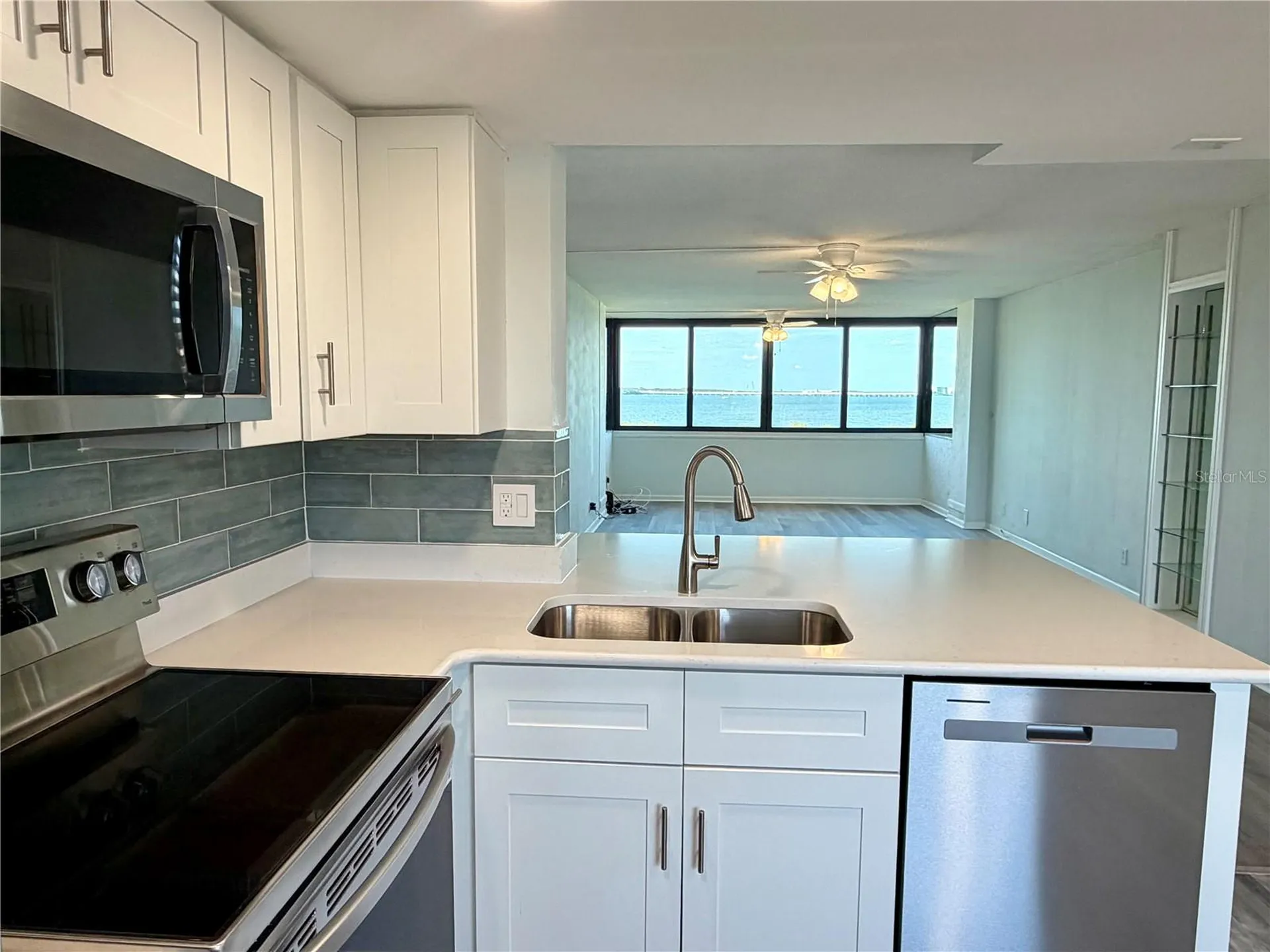 2617 Cove Cay Drive Clearwater FL 33760