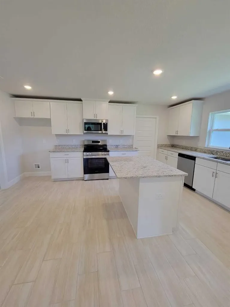 12598 SW 73rd Street Ocala FL 34481