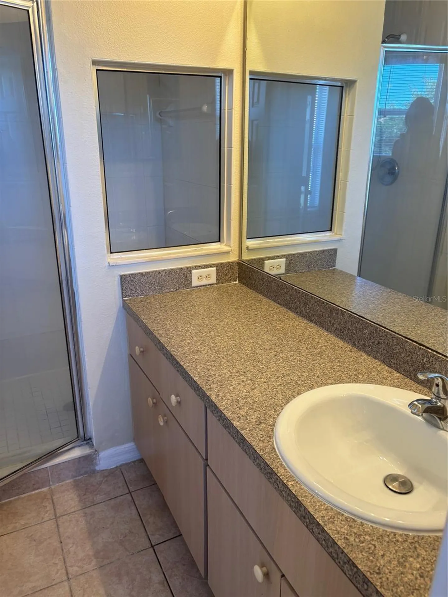 1237 S Beach Circle Kissimmee FL 34746