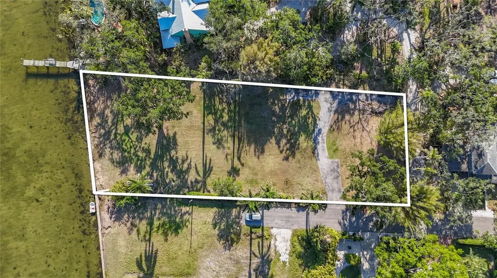 408 31st Street NW Bradenton FL 34205