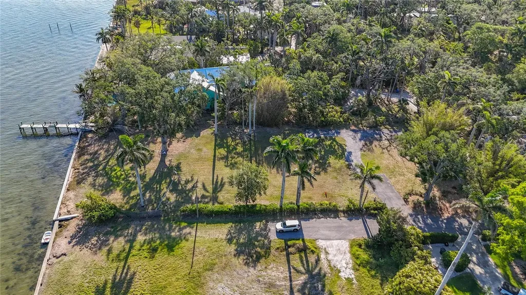 408 31st Street NW Bradenton FL 34205