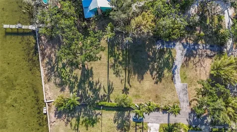 408 31st Street NW Bradenton FL 34205