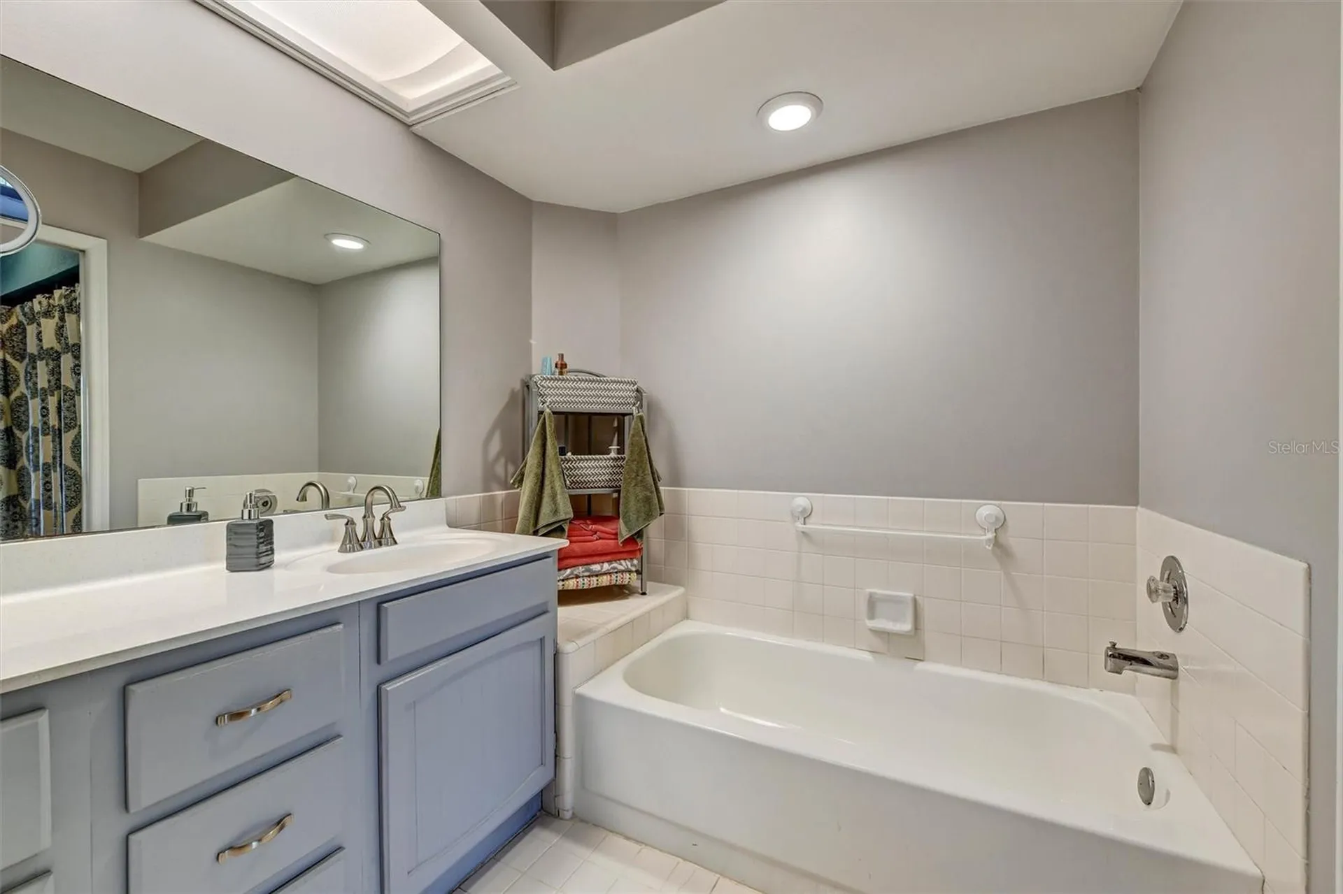 8352 Meadowbrook Drive Seminole FL 33777