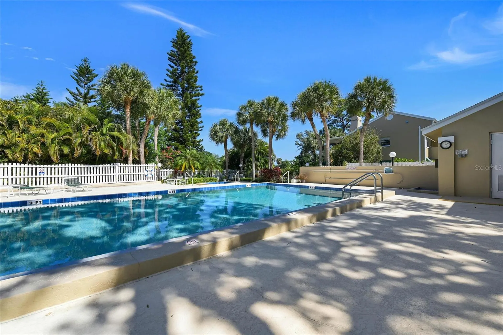 8352 Meadowbrook Drive Seminole FL 33777