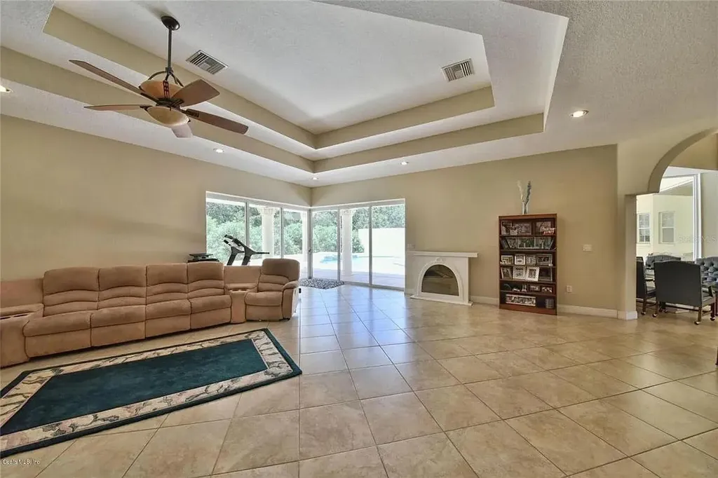 6190 W Highway 326 Ocala FL 34482