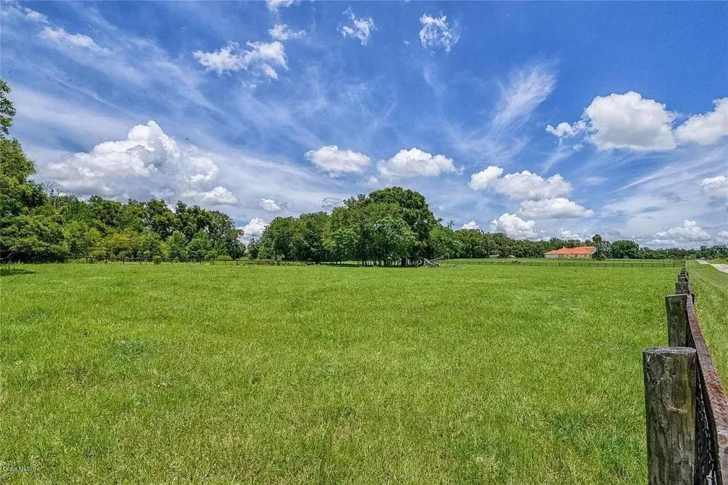 6190 W Highway 326 Ocala FL 34482