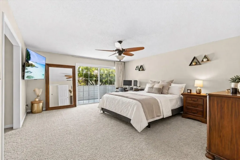 5203 Bayshore Boulevard Tampa FL 33611