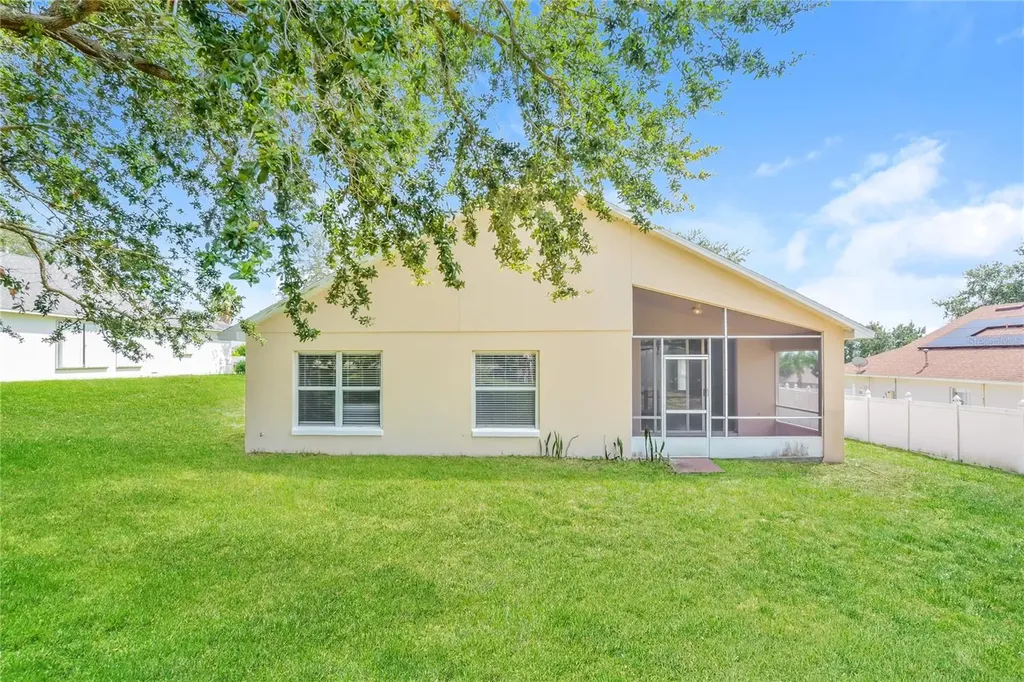 1588 Silhouette Drive Clermont FL 34711