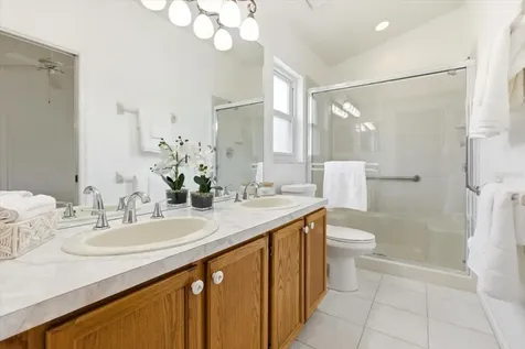 3305 Santa Monica Drive Orlando FL 32822