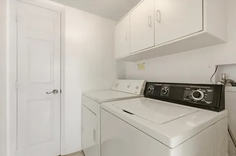 3305 Santa Monica Drive Orlando FL 32822