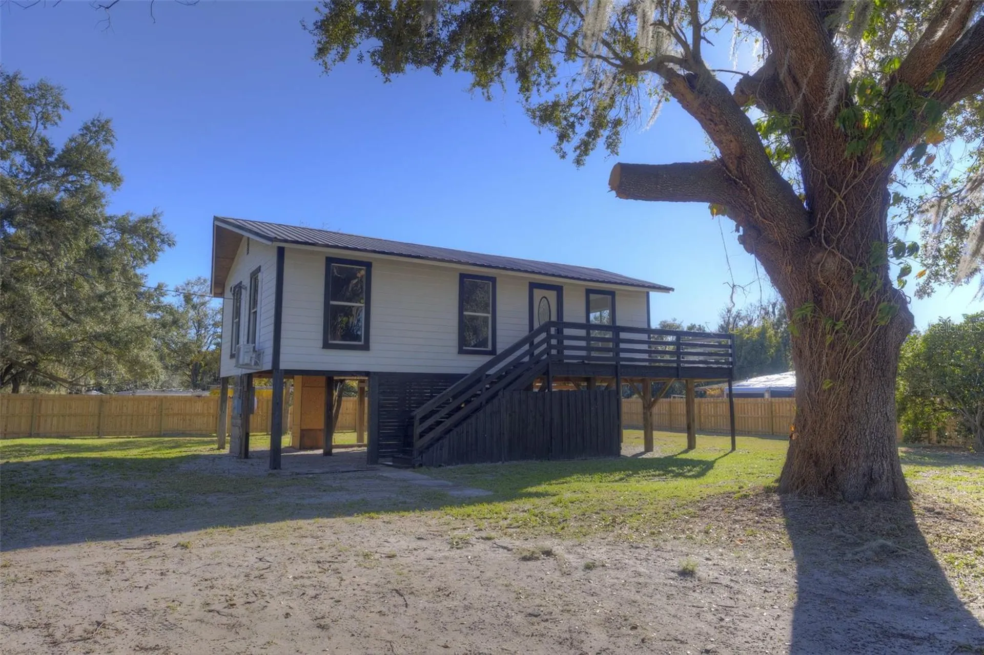 805 E Mcdonald Road Plant City FL 33567