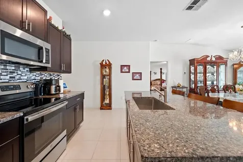 13383 Great Plains Drive Riverview FL 33579