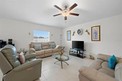 13383 Great Plains Drive Riverview FL 33579