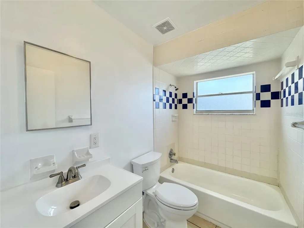2575 Elm Avenue Lake Wales FL 33898