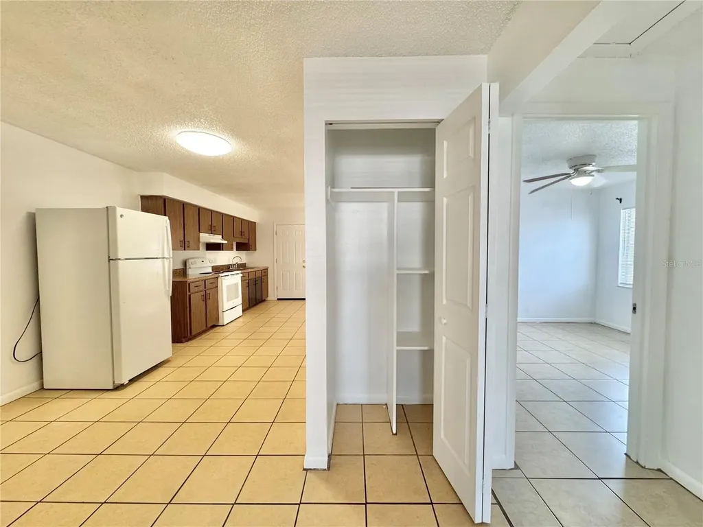 2575 Elm Avenue Lake Wales FL 33898