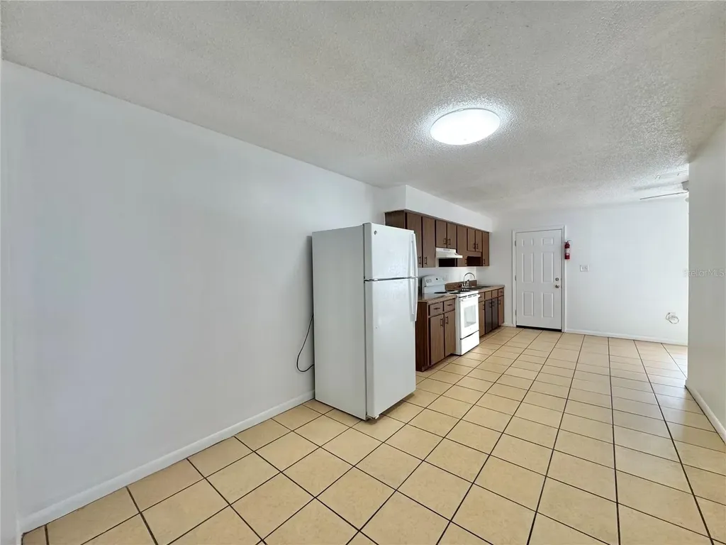 2575 Elm Avenue Lake Wales FL 33898