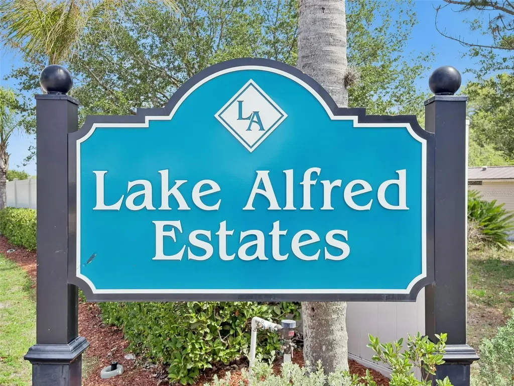 255 Eleuthera Drive Lake Alfred FL 33850