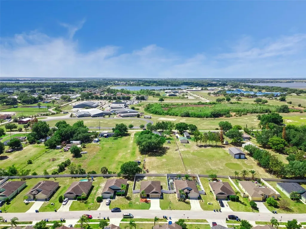 255 Eleuthera Drive Lake Alfred FL 33850