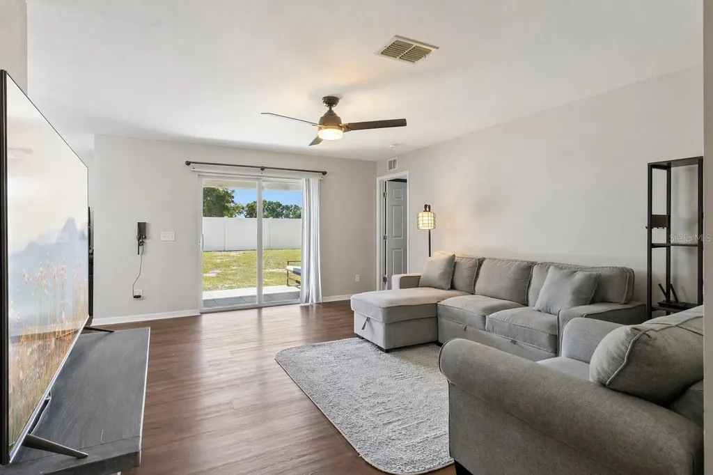 255 Eleuthera Drive Lake Alfred FL 33850