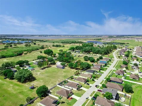 255 Eleuthera Drive Lake Alfred FL 33850