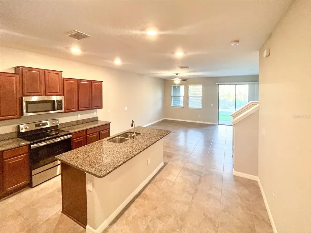 8078 Rolling Shell Trail Wesley Chapel FL 33545