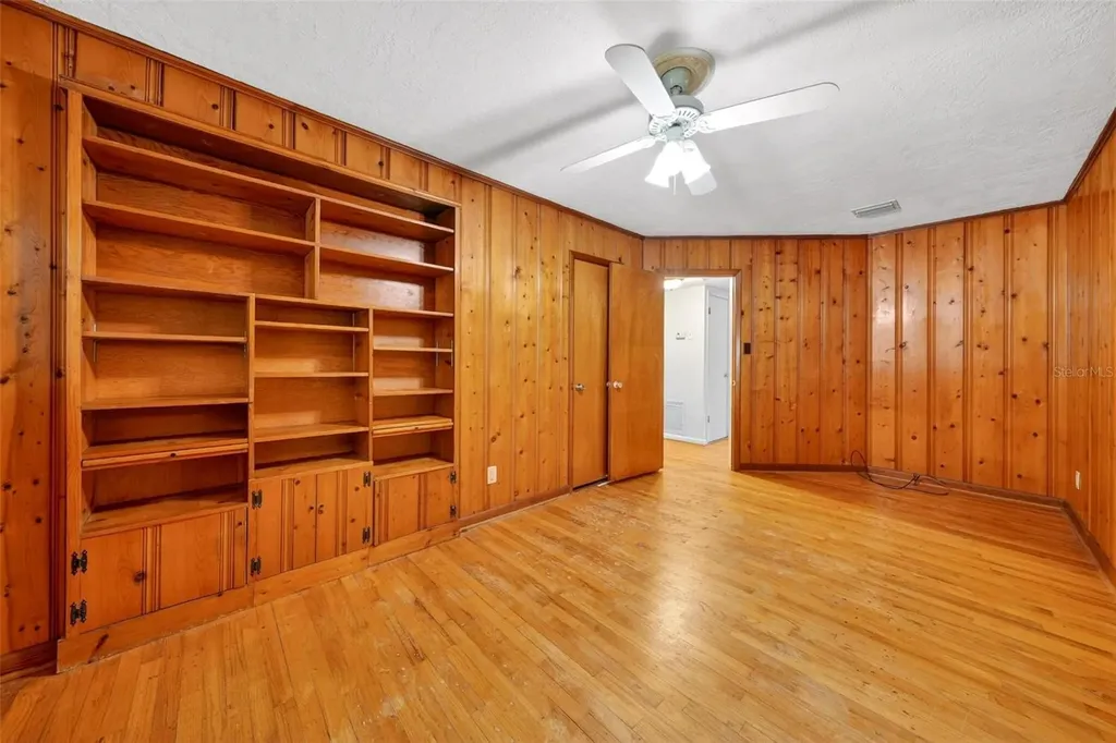 2501 Nancy Street Orlando FL 32806