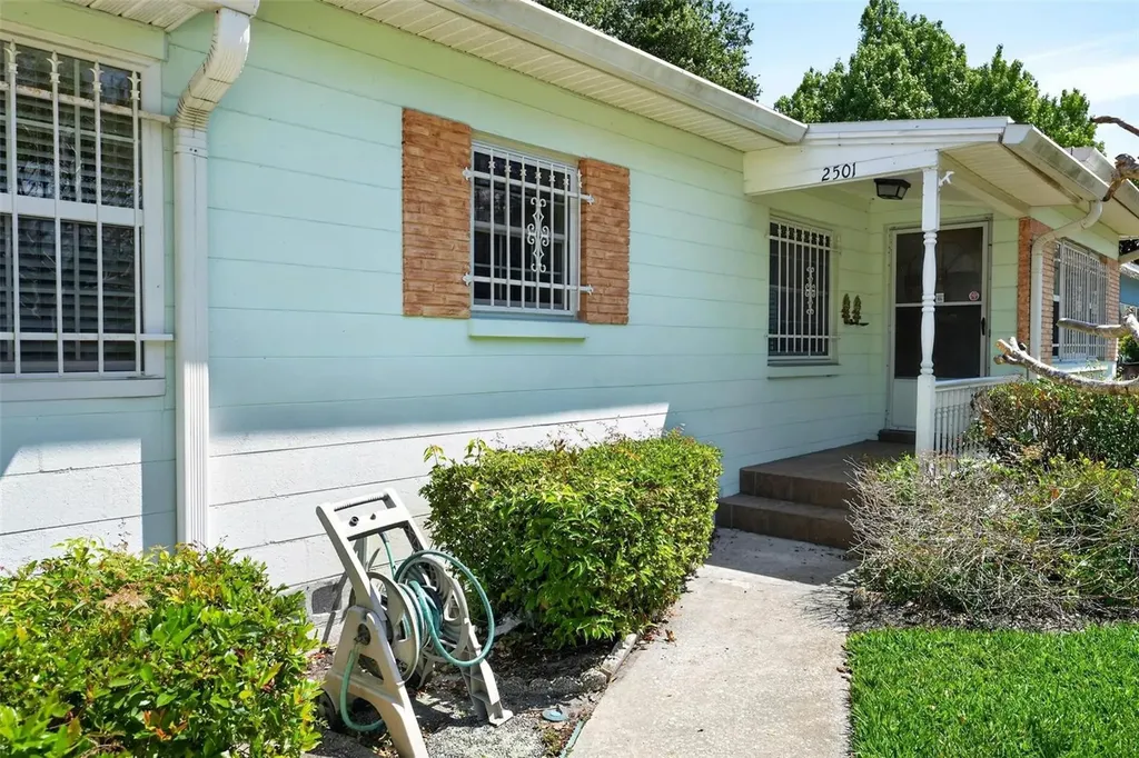 2501 Nancy Street Orlando FL 32806