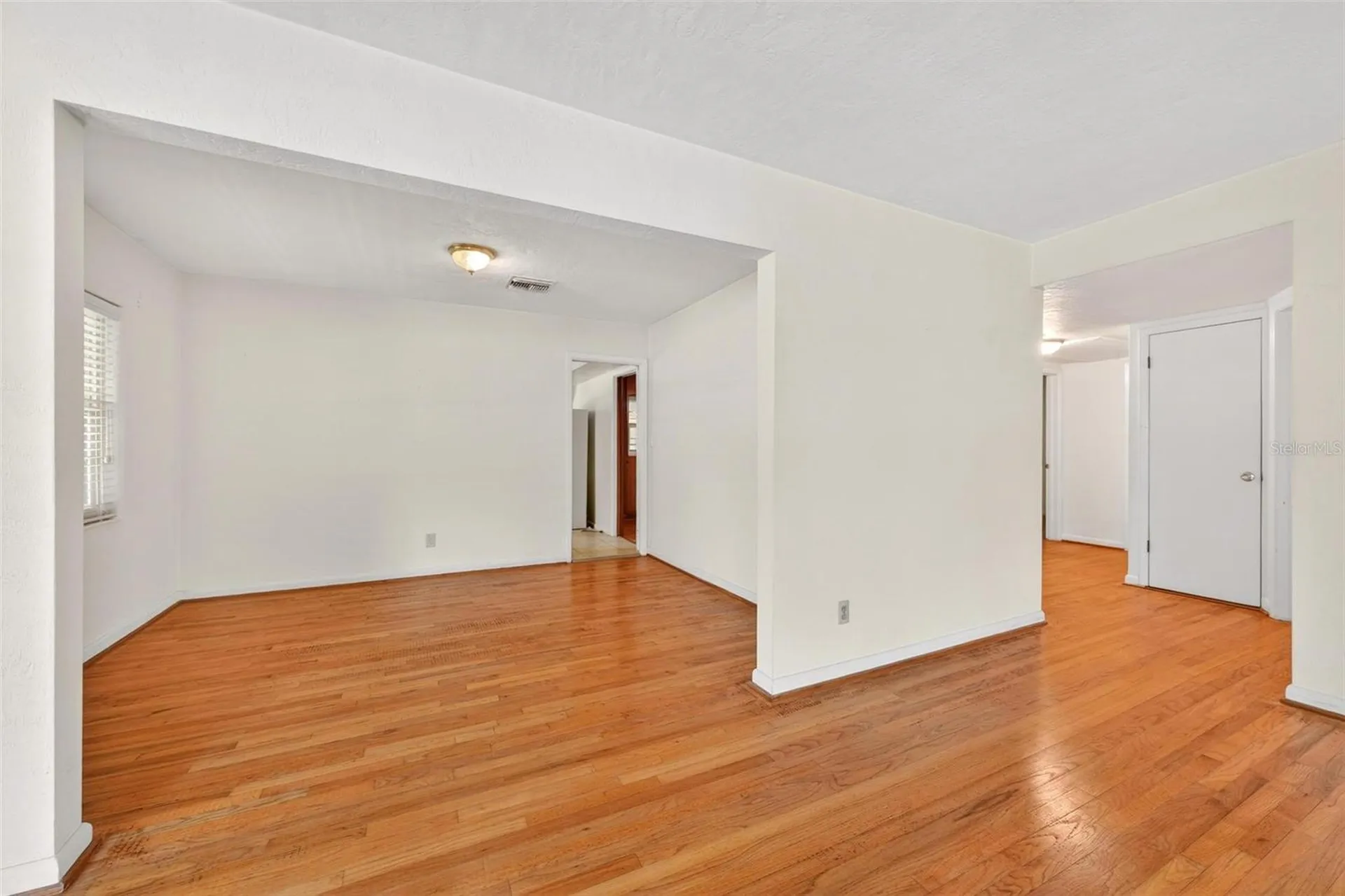 2501 Nancy Street Orlando FL 32806