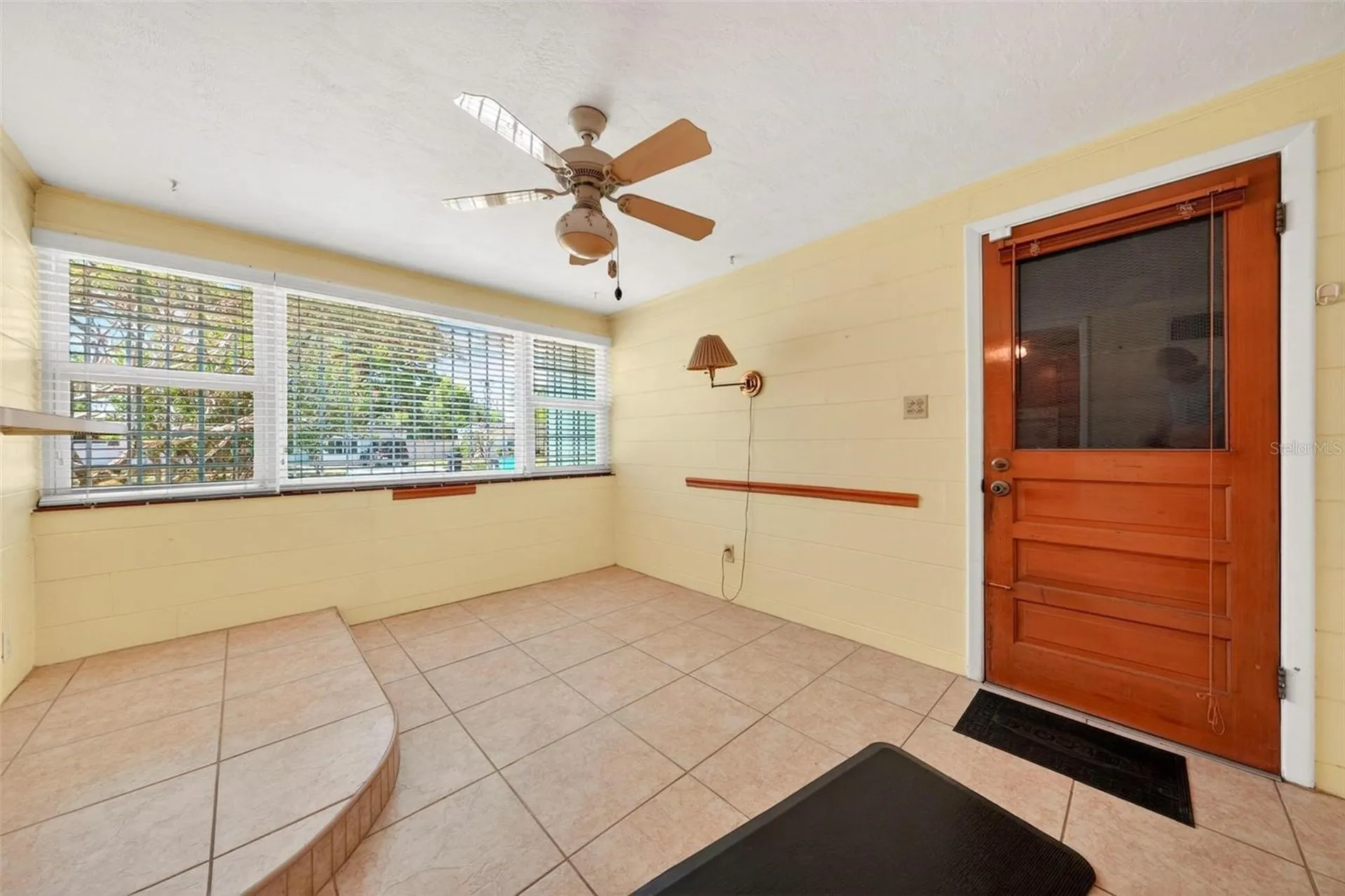 2501 Nancy Street Orlando FL 32806