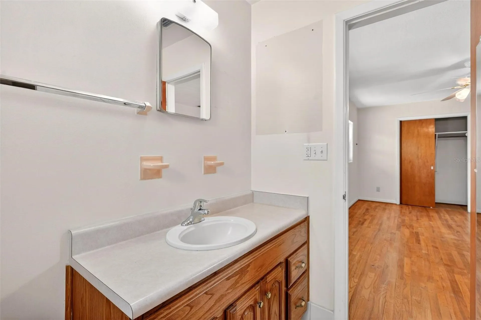 2501 Nancy Street Orlando FL 32806
