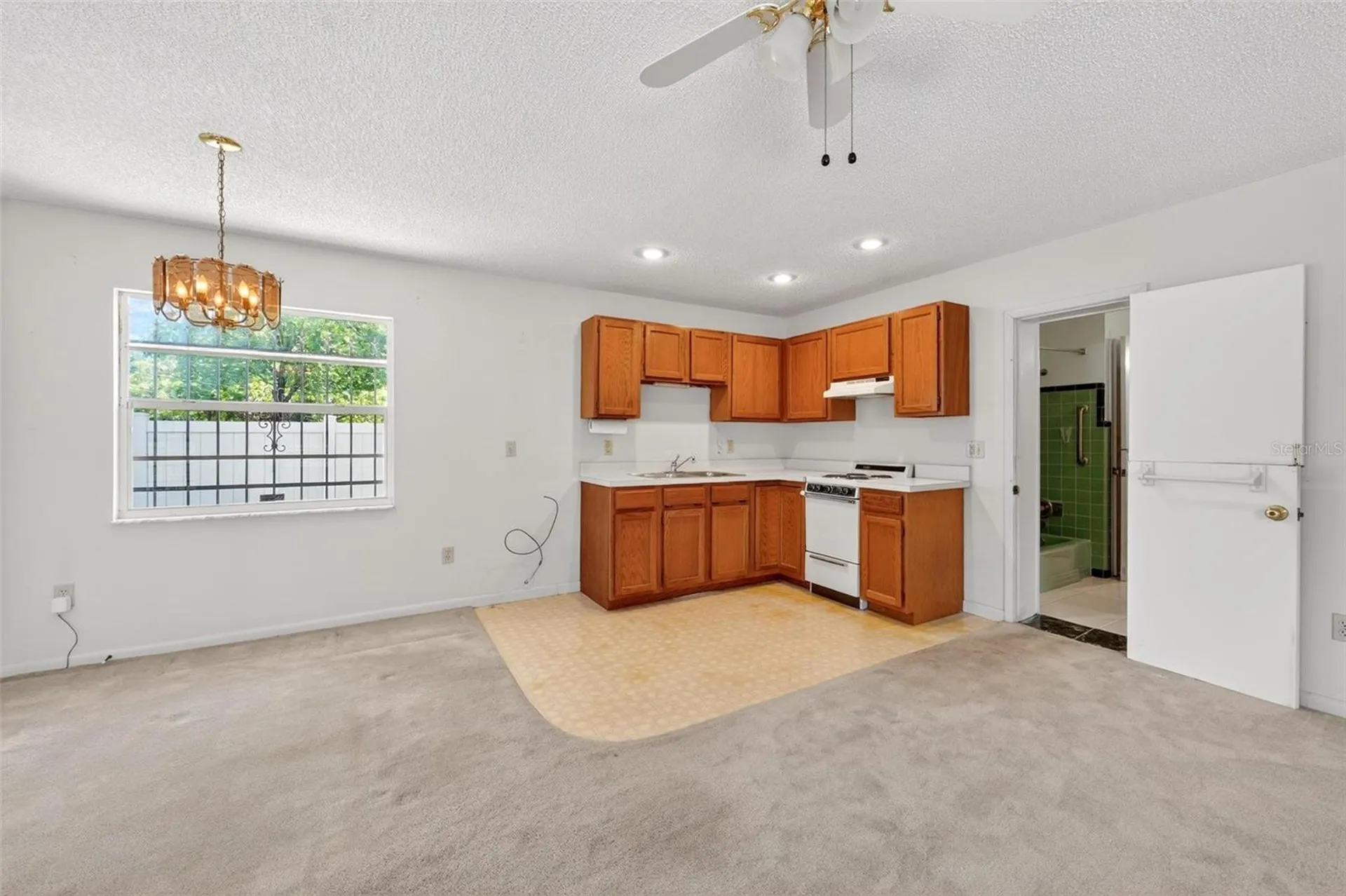 2501 Nancy Street Orlando FL 32806
