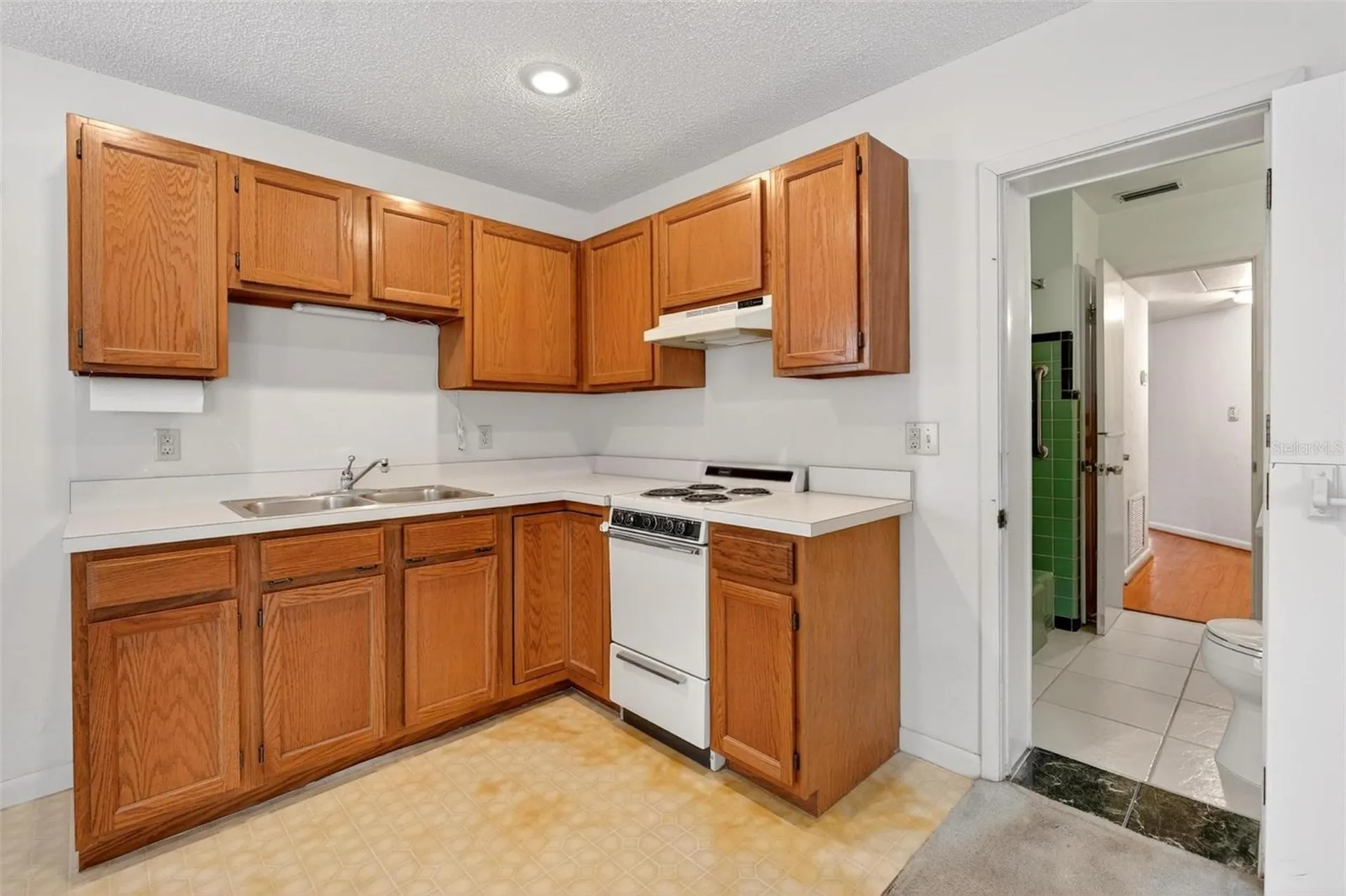 2501 Nancy Street Orlando FL 32806
