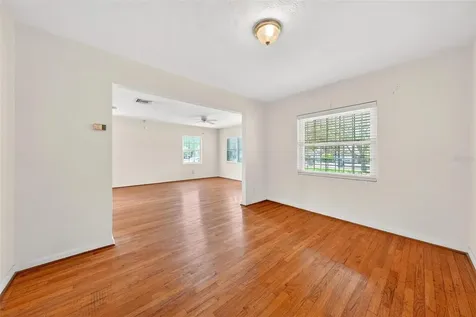 2501 Nancy Street Orlando FL 32806