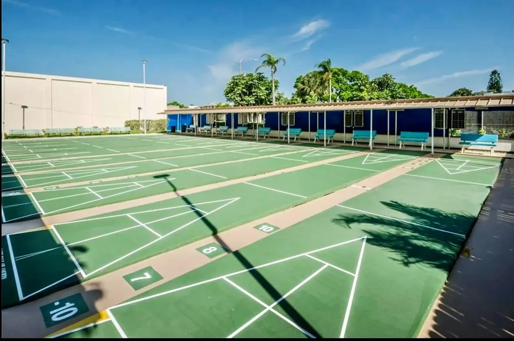 5925 Terrace Park Drive N St Petersburg FL 33709